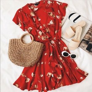 🆕 KIVARI Red Floral Wrap Dress